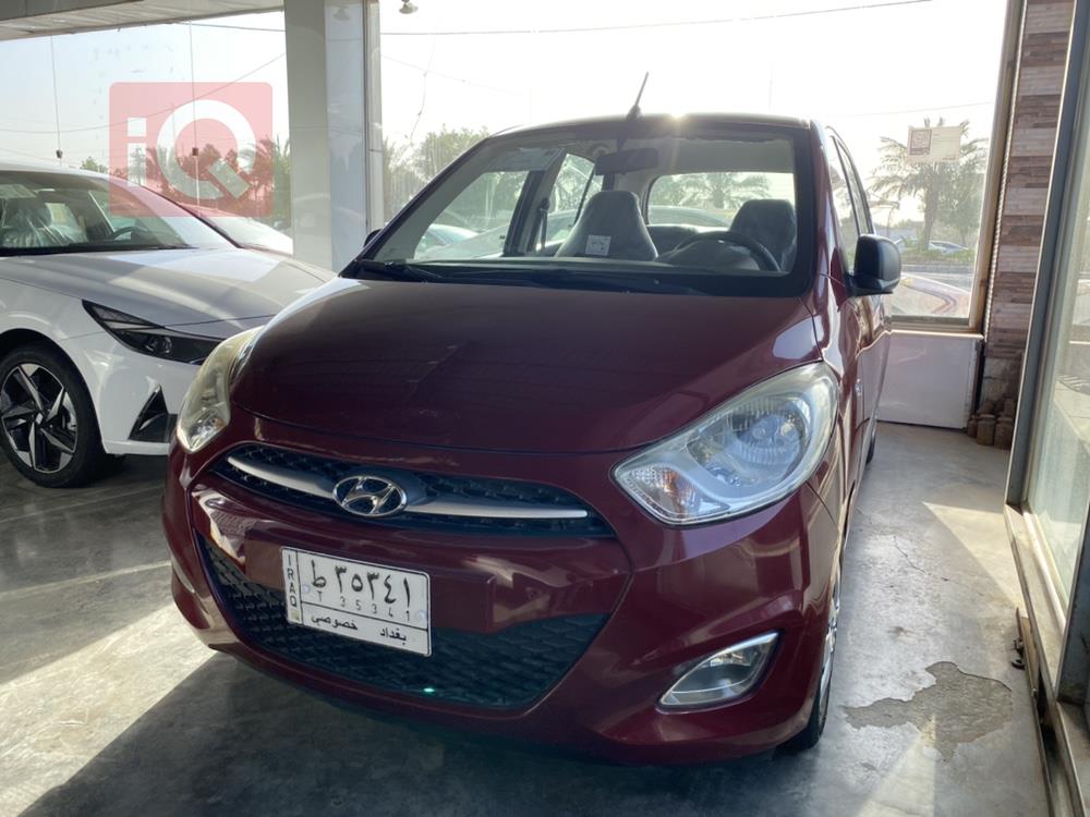 هیوندای i10